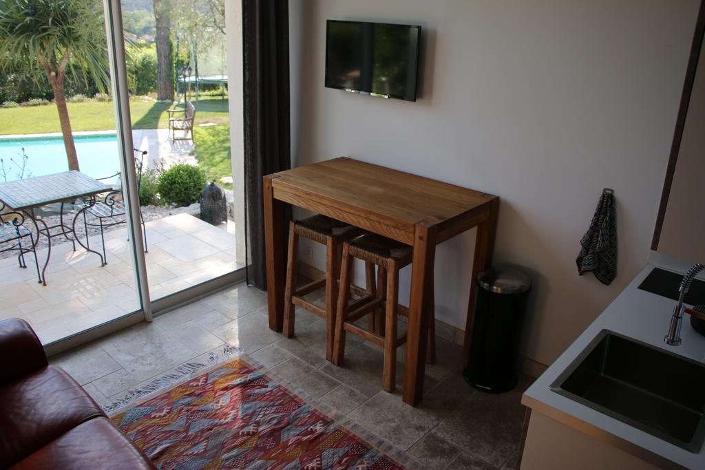 La Sousta Hotell La Colle-sur-Loup Eksteriør bilde